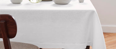 How to Choose a Tablecloth Size