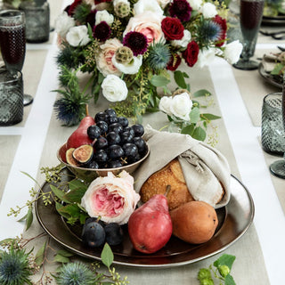 Hosting in 2025: How to Create Warm, Stylish, and Memorable Gatherings