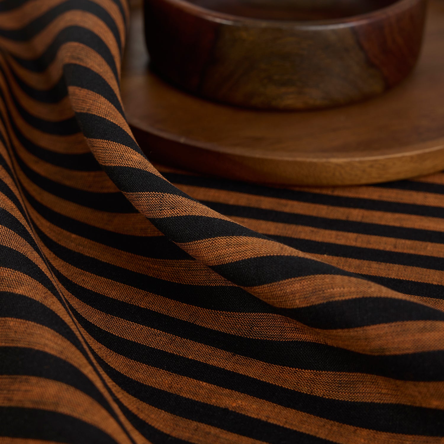 #color_pumpkin-&-black-6696648146986