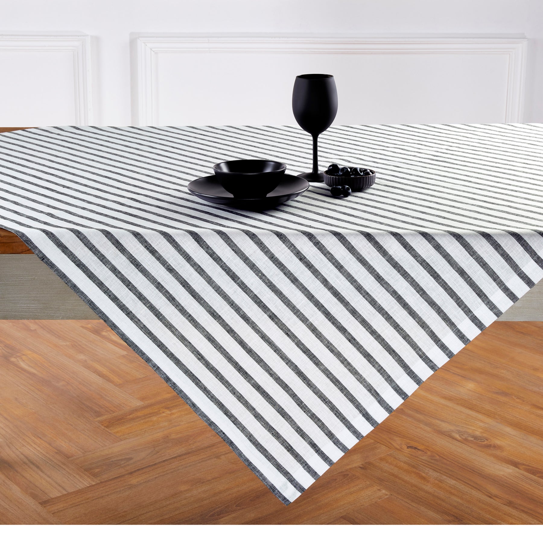 Black and White Madison Stripe