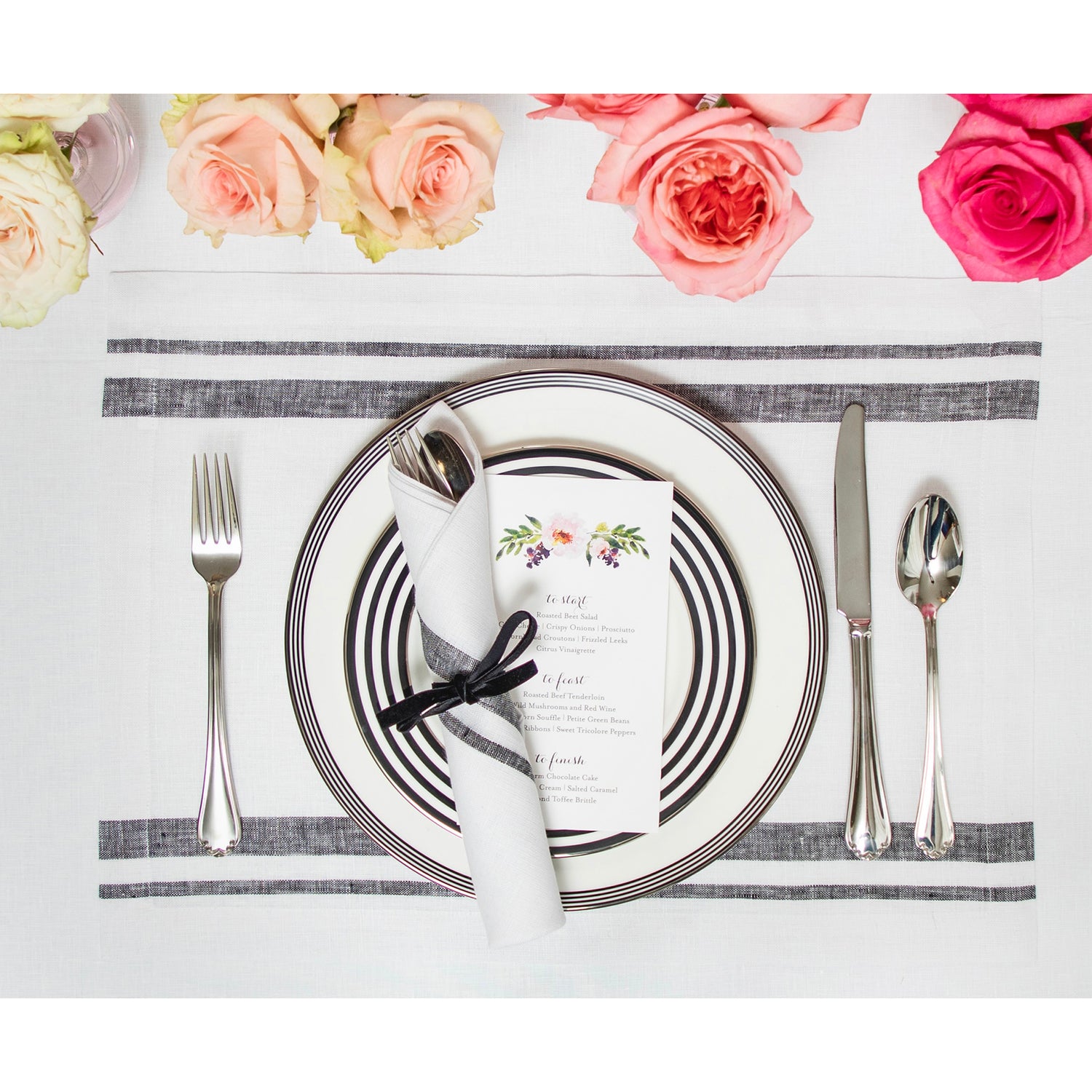 #color_black-&-white