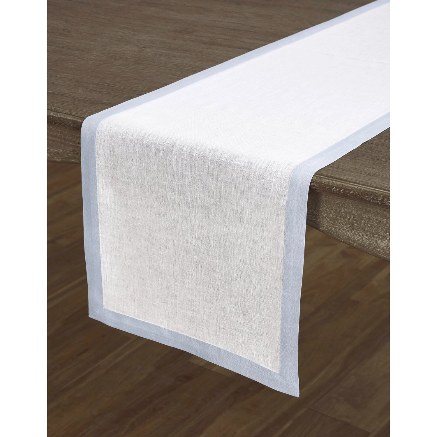 #color_light-blue-&-white