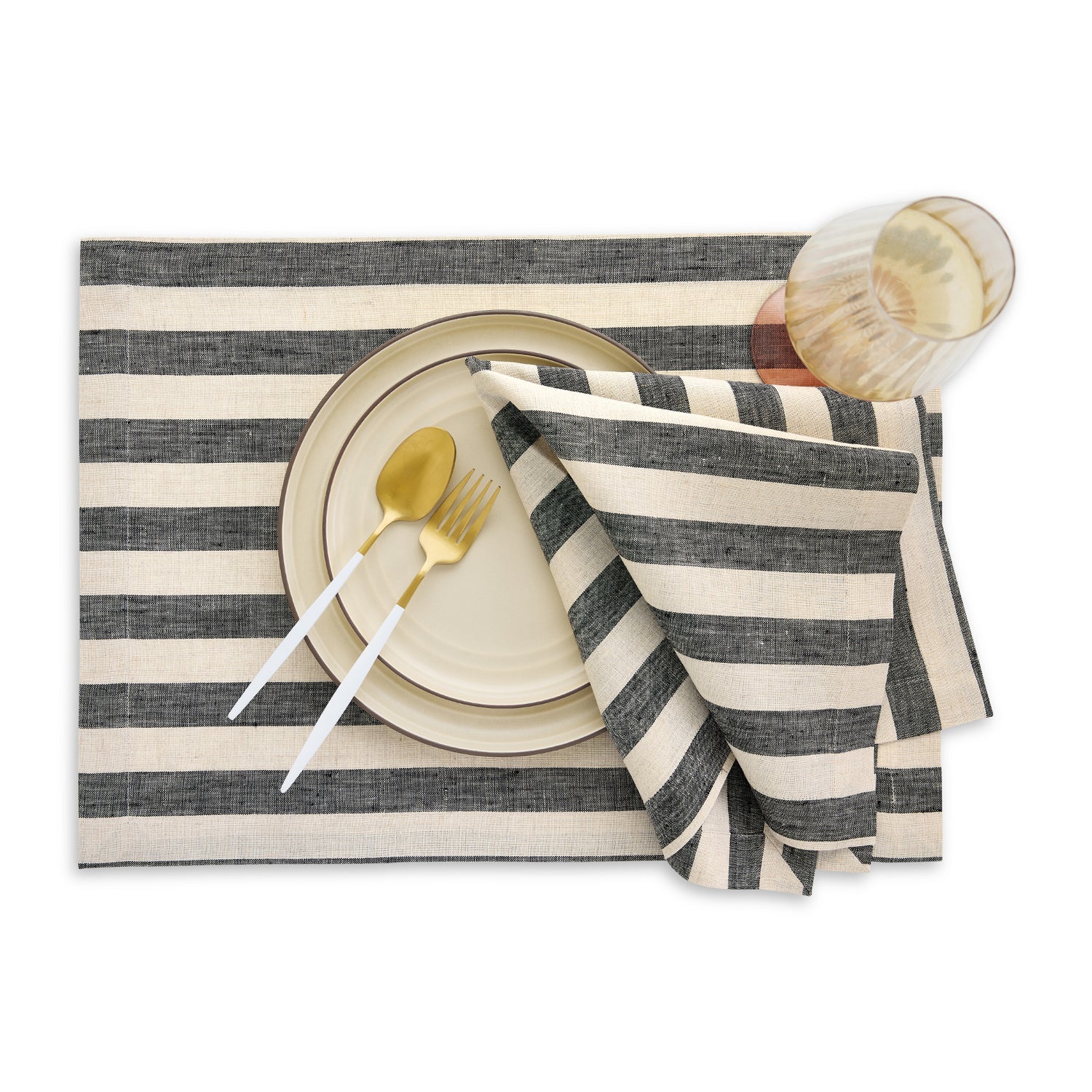 #color_black-&-natural