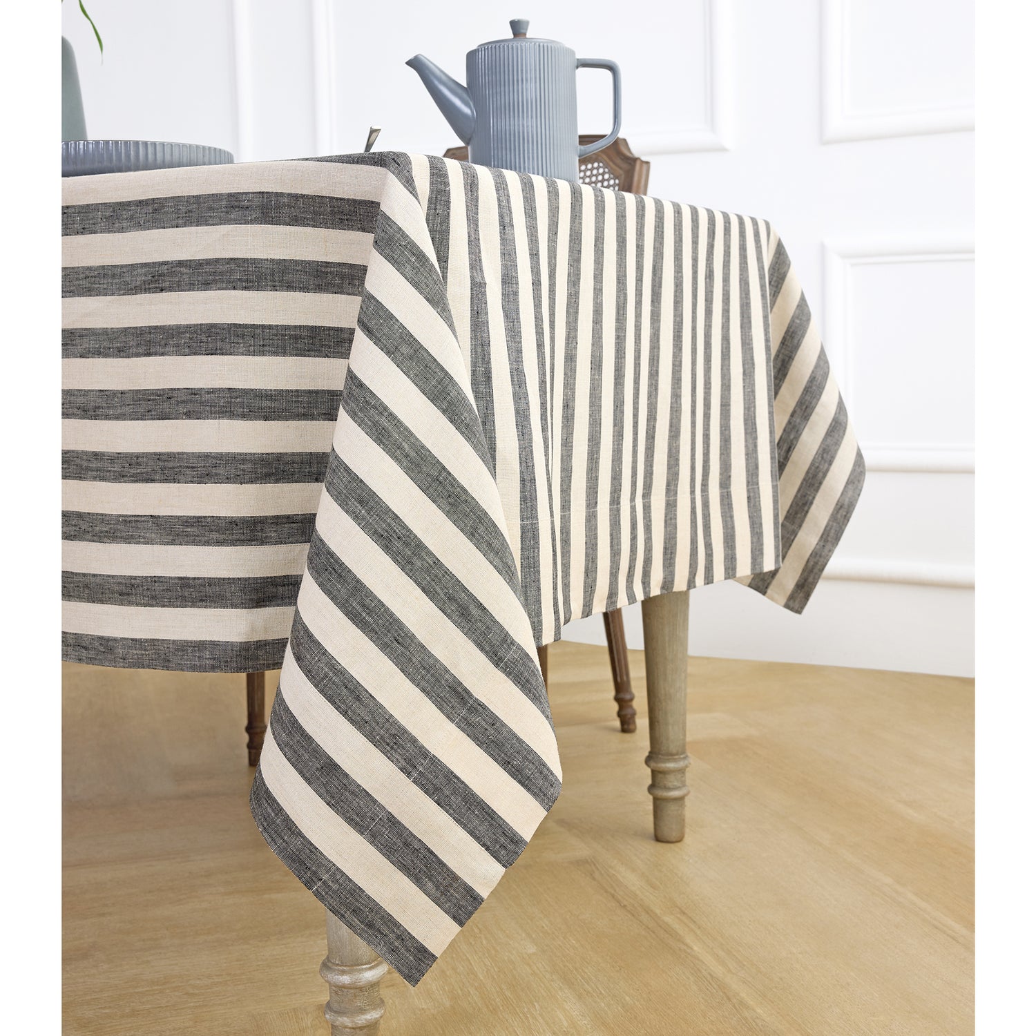 #color_black-&-natural