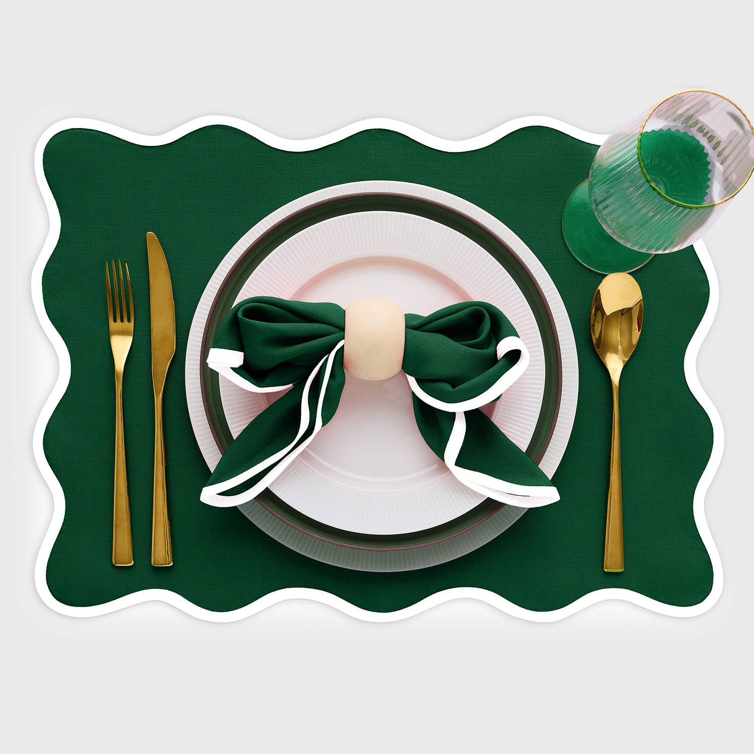 #color_white-&-christmas-green