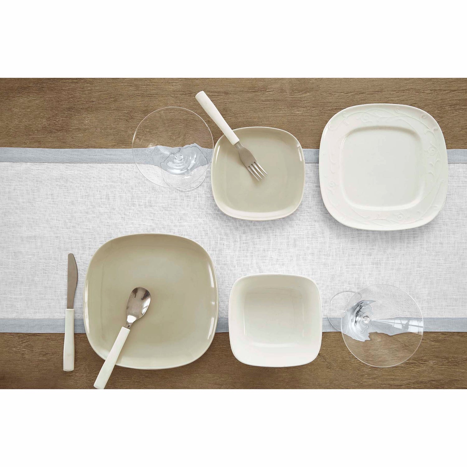 #color_soft-grey-&-white