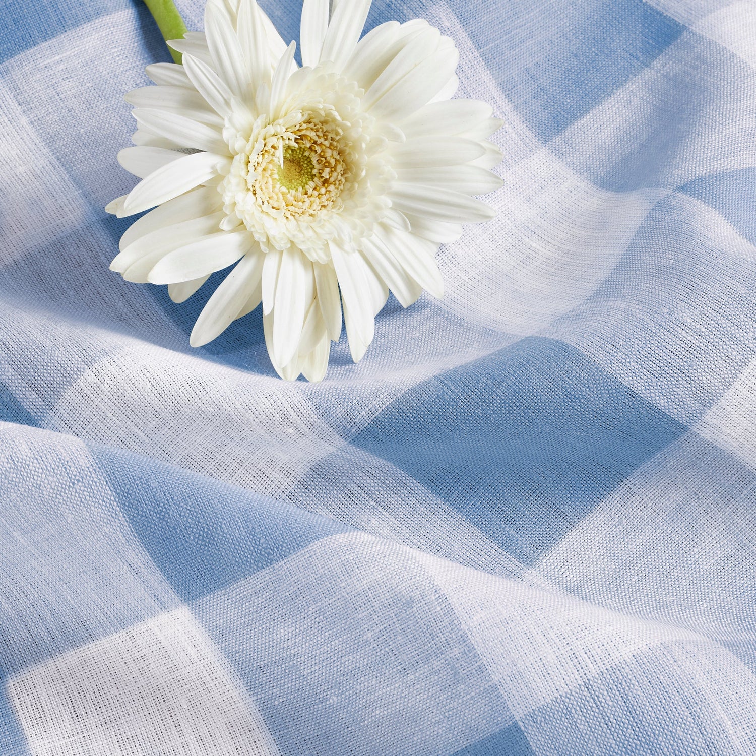 #color_chambray-blue-&-white