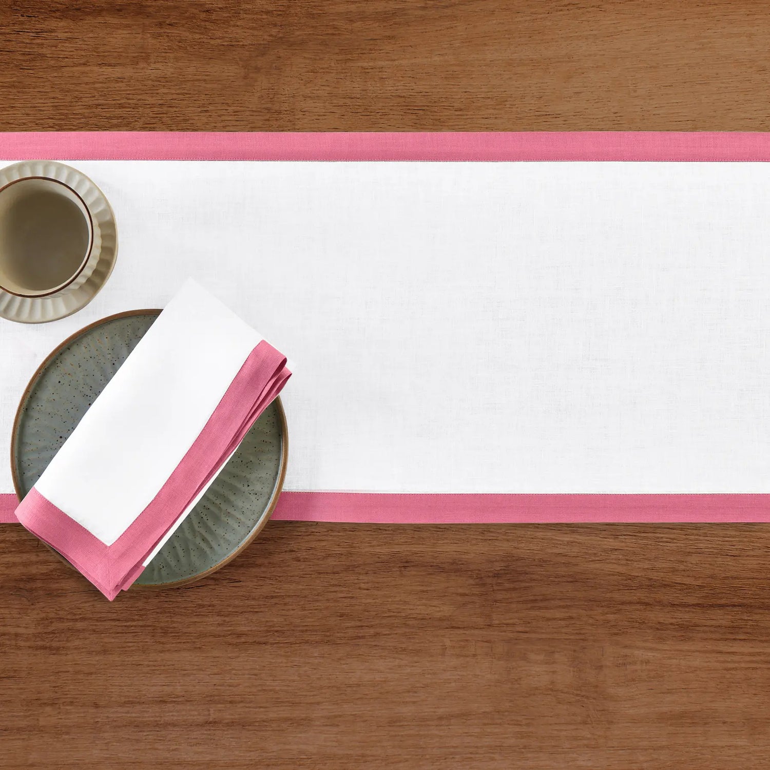 #color_pink-carnation-&-white