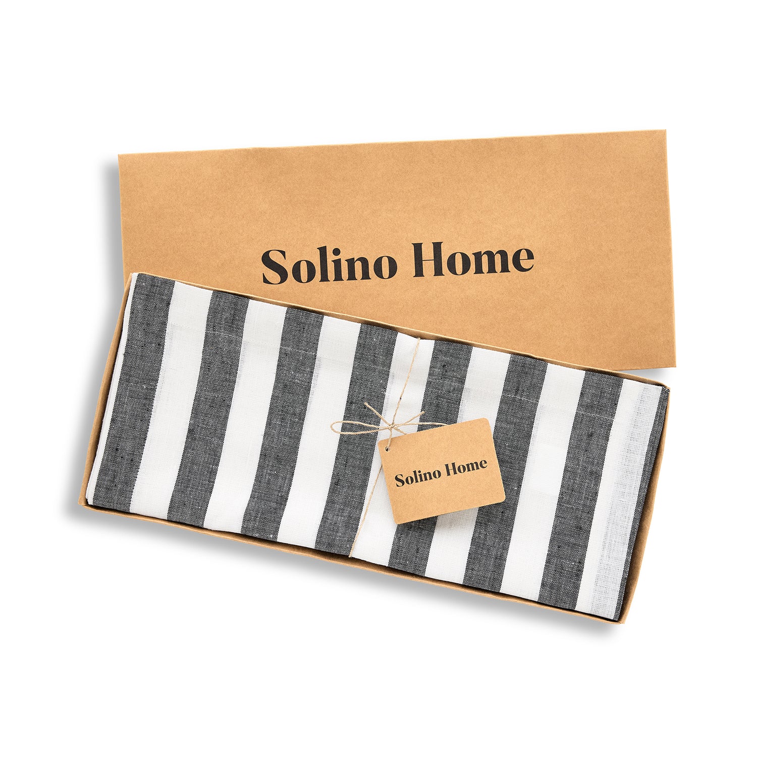 #color_black-&-white