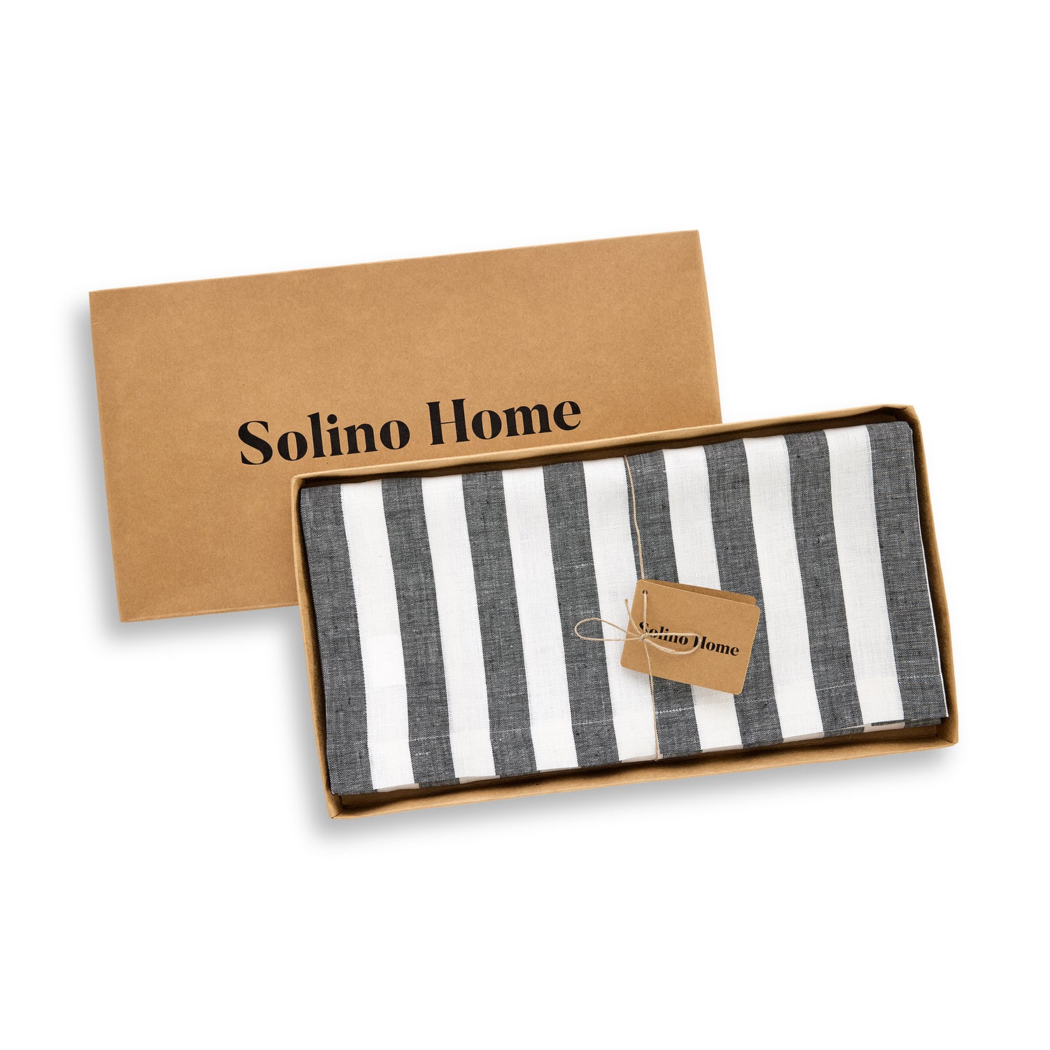 #color_black-&-white