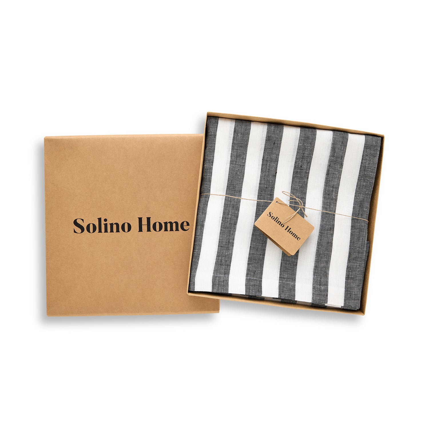 #color_black-&-white